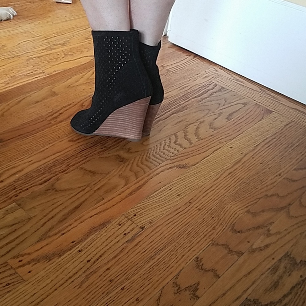 Booties - Picture 3 of 3